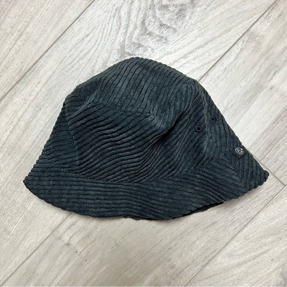 Treasure & Bond Black Bucket Hat